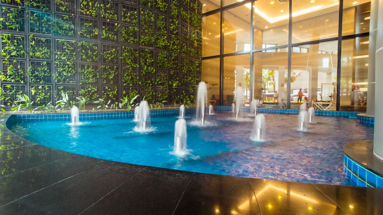 ZEN Home at Icon Plaza BGC  Taguig Esterno foto