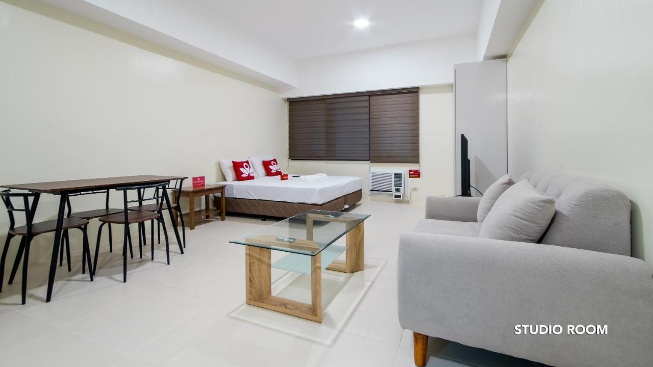 ZEN Home at Icon Plaza BGC  Taguig Esterno foto